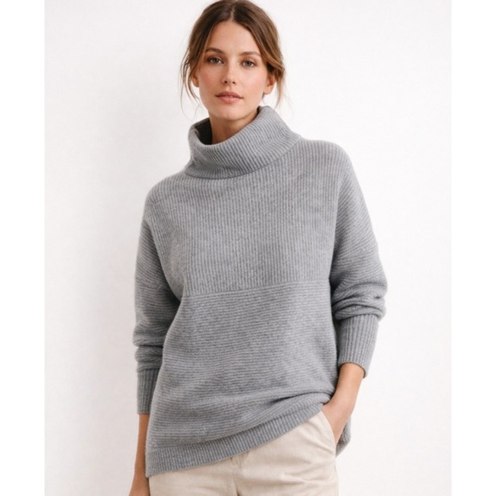 Chicwish Cozy Ribbed Turtleneck‎ Sweater in Grey Size S/M